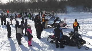 Course de motoneiges le 2 mars 2024 au Club Les Aigles Blancs de Paspébiac [upl. by Ettessil327]