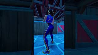 ChunLi saxofonista toma 4 en creativo fortnite shorts chunli [upl. by Armallas362]