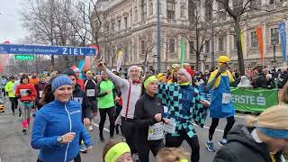 Silvesterlauf  Wien [upl. by Aicilec]