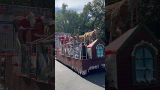 Santa Claus Came Early at the German American Steuben Parade [upl. by Lucien]