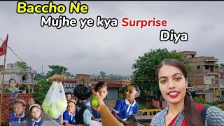 Baccho ne mujhe Ye kya surprise Diya  Bacche barish me kese jayege ghr  school vlog  vlog video [upl. by Ecneret]