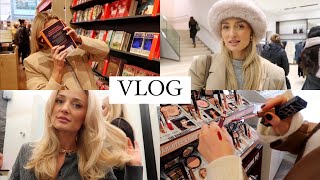 VLOG  Bücher shoppen beim Friseur  OlesjasWelt [upl. by Rolyat]