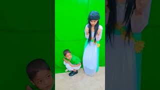 Yamma yamma yamma 🧝🏼🧑🏼‍🦰funny comedy trending viralvideo shortvideo [upl. by Anisirhc]