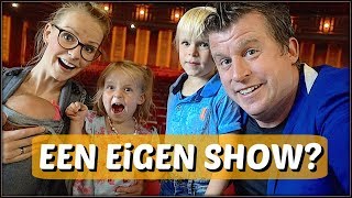 KOMT ER EEN BELLiNGA SHOW 😱  Bellinga Familie Vloggers 1048 [upl. by Enid]