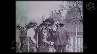 PARIS 1900 Exposition universelle  incroyable trottoir roulant [upl. by Ryter]