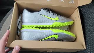 Análise Chuteira Nike Mercurial Vapor 15 Academy TF Society [upl. by Scott645]