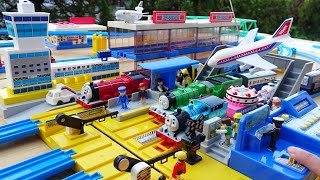 Plarail Shinkansen Announcement Station☆Thomas departs from the airport station [upl. by Ijic]