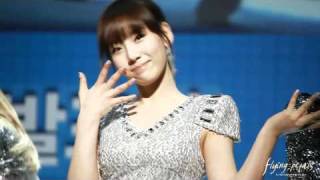 Fancam 110118 Taeyeon SNSD2nd Gen Intel CP Conference [upl. by Alekat]