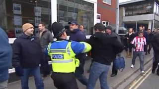 Southampton vs Pompey Hooligans  Trouble before amp after game [upl. by Arst]