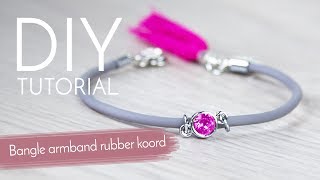 Sieraden maken met Kralenwinkel Online  Bangle armband rubber koord [upl. by Fairfax]