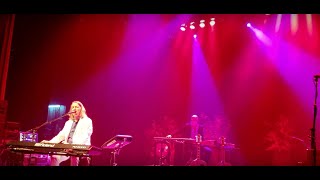 Roger Hodgson Live Fools Overture November 17 2018 [upl. by Lody]