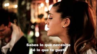 Ariana Grande Right There en español [upl. by Rabassa]