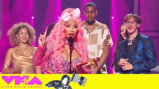 Nicki Minaj Accepts the Video Vanguard Award  2022 VMAs [upl. by Johannes671]