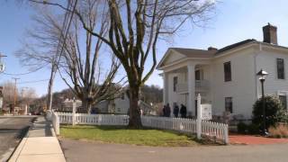 Miss Mary Bobos Boarding House  Tennessee Crossroads  Episode 25421 [upl. by Gypsie246]