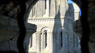 Cathédrale de Bayeux  sonnerie du glas [upl. by Ayikal120]