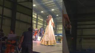 ગલ ગોટોકિંજલ દવે નો જોરદાર ડાન્સ📍CANADA 🇨🇦 Kinjal Dave  Dance  kinjal dave live [upl. by Fretwell]