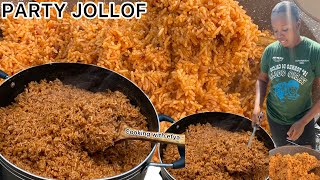 HOW TO COOK GHANA JOLLOF RICE FOR A GET TOGETHER LIKE A PRO  COOKING JOLLOF RICE FOR 30 PEOPLE [upl. by Charil878]