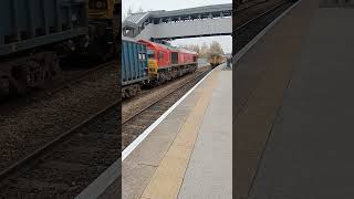 NORTHERN150206 ARRIVING AT CASTLEFORD 12 01 2L12 11 02 SHEF LEE 8 11 24 [upl. by Snoddy]