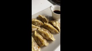 GYOZA alle VERDURE un pranzo SEMPLICE e GUSTOSO 🥰🥟🥢 Shorts [upl. by Ahtan]