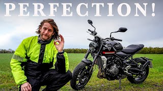 Triumph Trident 660 Review  Middle Weight Perfection [upl. by Aztin169]