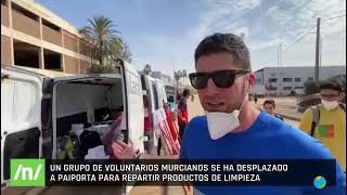 5112024 Un grupo de voluntarios murcianos reparten en Paiporta productos de limpieza [upl. by Lovich177]