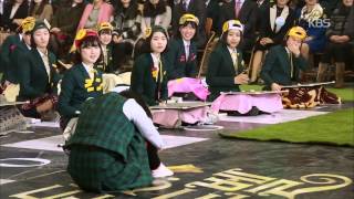 도전 골든벨 The Golden Bell Challenge  현장을 마비시킨 마산여고 전교1등의 달콤살벌 개인기20150329 [upl. by Hofmann109]