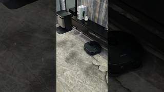 usa robot robotmop RobotVacuumCleaner clean home robotvacuum vacuum floorcleaningrobot [upl. by Bashemeth]