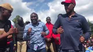 Senator Kericho county Hon Aaron Cheruiyot dancing Lulu by Rhino Kaboom [upl. by Aniral622]