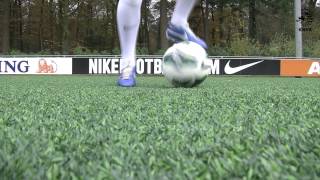 Performance training Tussentikken binnenkant voet met opendraaien [upl. by Rehpretsirhc]