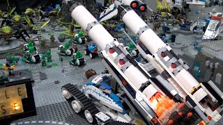 LEGO Galaxy Squad Warp Stinger 70702 build amp review [upl. by Sheryl]