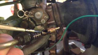 How to free Mikuni bs29 Carb Stuck ChokeEnricher Plunger [upl. by Tneicniv]