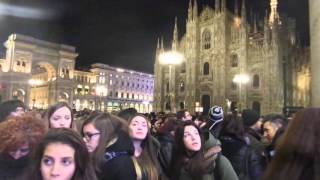 Immagini Milano in delirio per Emma Marrone [upl. by Rue]