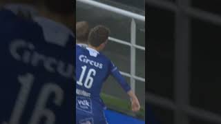 Max Dean met een serieuze pegel uit het niets Voetbal JPL MaxDean [upl. by Initsed105]