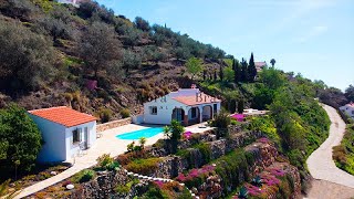 Great Villa with Stunning Views in Arenas Málaga [upl. by Brenan429]