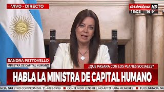 El discurso completo de la Ministra de Capital Humano quotEl que corta no cobraquot [upl. by Adile]