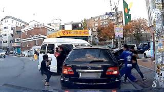 Mafia South Korea Road Rage fight funny fake [upl. by Pernick]