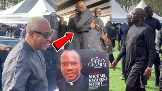 EXLUSIVE🔥 Mahama And Bawumia Reunite At Läte Pentecost Chairman’s Final Fünëral [upl. by Montana762]