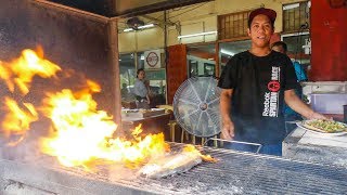 Best Filipino Food  MustEat GRILLED MILKFISH in Manila Philippines [upl. by Wurst]