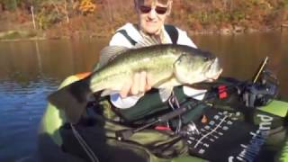 5quot Kalins Lunker Grubs for Lunker Bass [upl. by Hpseoj]