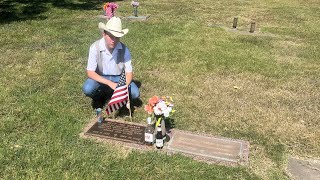 Billy Joe Shaver  Willy the Wandering Gypsy and Me Grave tribute [upl. by Arin]