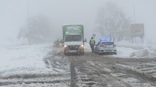 Шофьори Пътят РусеРазград е затворен защото в Разградско не чистят [upl. by Animrac662]