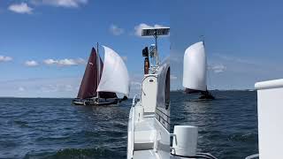 Nederland vanaf het water  meevaren op woonschip Robbedoes met schipper Wim en matroos Anneke [upl. by Airtap]