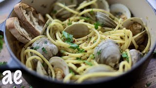 Anthony Bourdains FAVORITE Dish  Linguine Spaghettoni With Clams [upl. by Trepur187]