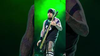 How to get Fieldys bass tone in 30 seconds bass korn [upl. by Lanie]