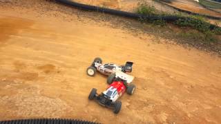 Kyosho Optima Mid vs X RAy Xb4 [upl. by Forsta]