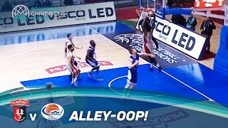 Demirel to McKissic for an amazing AlleyOop [upl. by Wendell358]