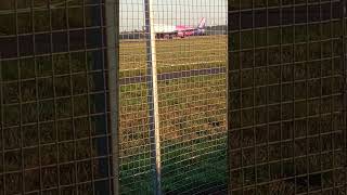 Wizz air A321 arrival into Luton [upl. by Koffler]