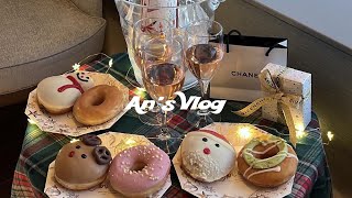 新卒Vlog🎄｜三井ガーデンホテル六本木プレミアでクリスマス女子会｜プレゼント交換も🎅🏻💕 [upl. by Anitnatsnoc]