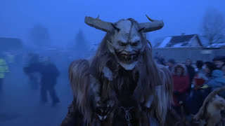 Perchtenlauf Viktring 2017 08122017 Krampuslauf UHD [upl. by Elysia]