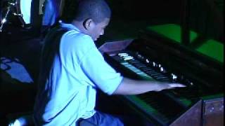 Glenn Gibson Jrs solo  Age 15 quotJAM SESSION MUSICAL EXPO 2008quot [upl. by Warfield426]